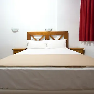2* Pensión San Rafael
